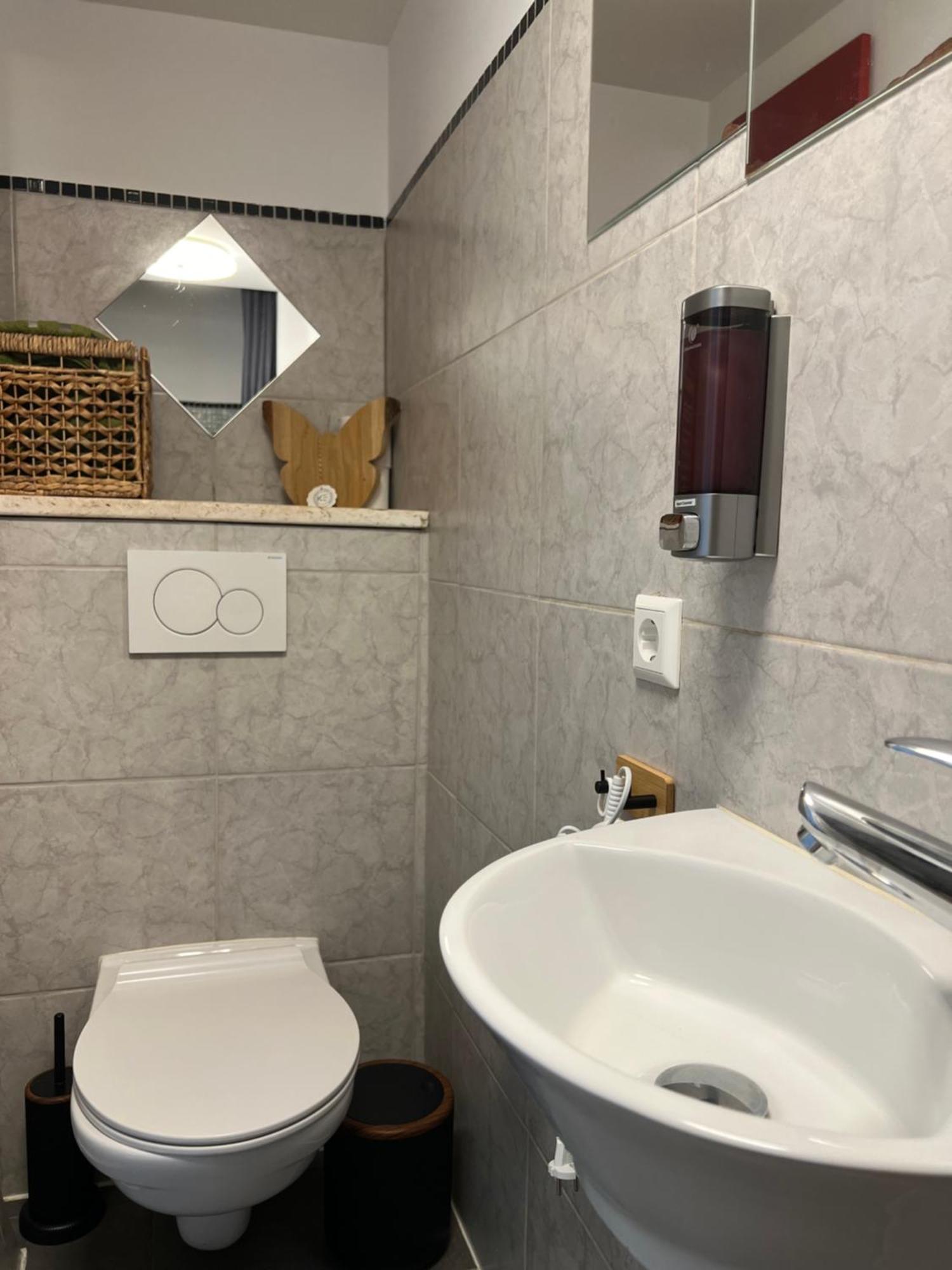 ריינהאוזן Hilde Apartments מראה חיצוני תמונה